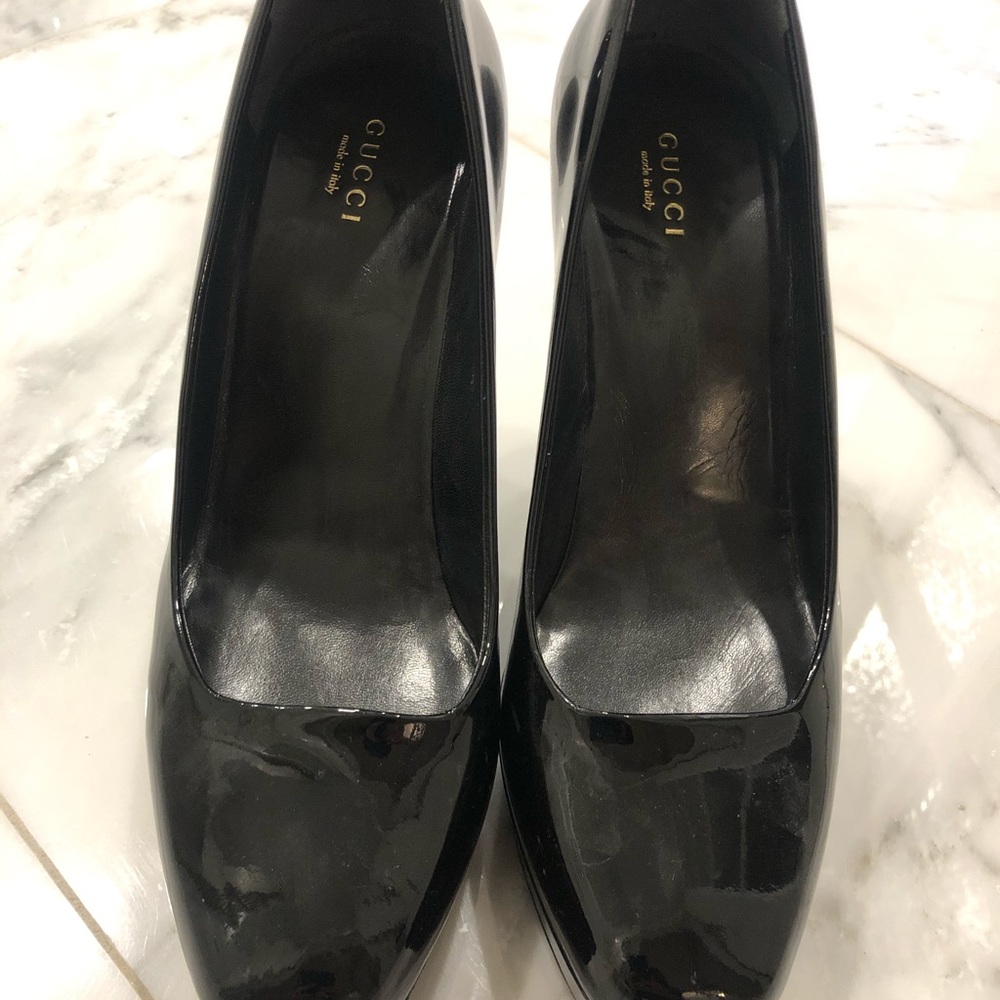 Gucci heels